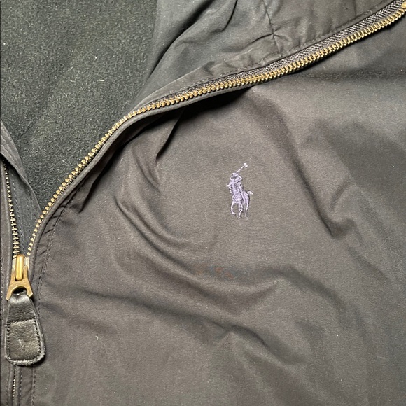 Vintage Polo by Ralph Lauren Men's Navy Windbreaker - Picture 4 of 12